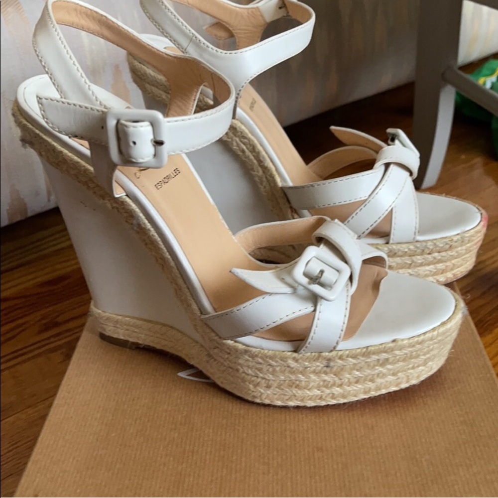Christian Louboutin White0Problem 140 Calf ( S 41)